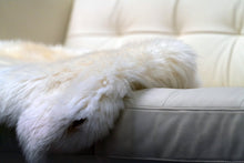Load image into Gallery viewer, Natural Shape Sheepskin 2'x3'